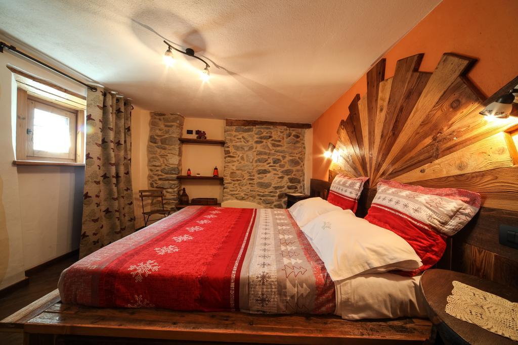 Souvenir De Tsaneli Roisan Quarto foto
